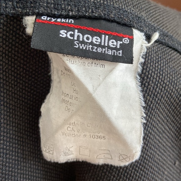 MEC Women’s XL swater/wind repellent, breathable stretch hoodie black - Picture 8 of 12